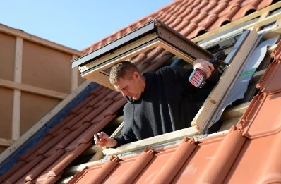 Pose de fenêtres de toit Velux à Hagedet